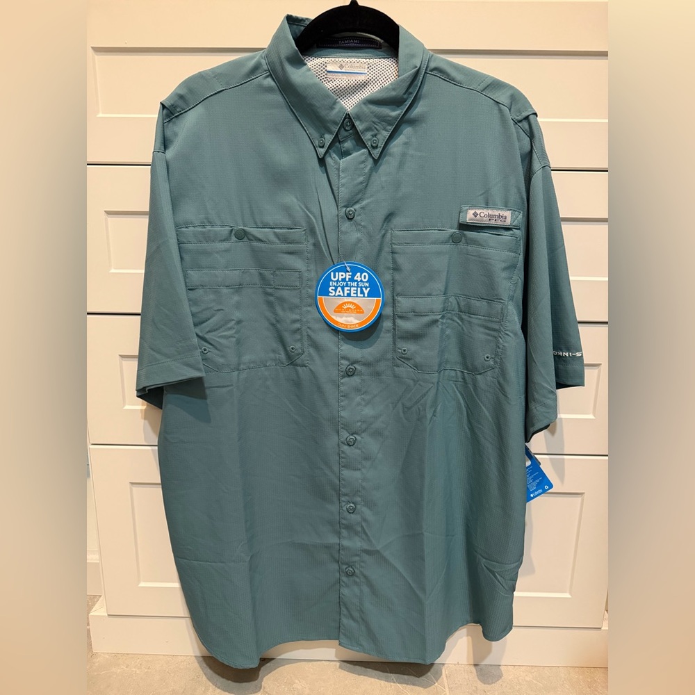NWT Columbia Tamiami II shirt. PFG. Button up. Pale teal color. Sz large. New!